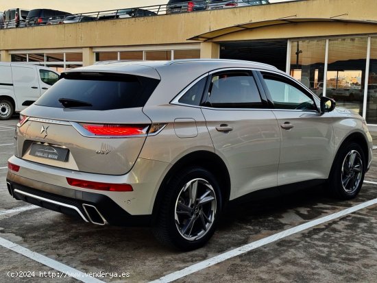 DS Automobiles DS 7 CROSSBACK E-Tense 1.6 4x4 GRAND CHIC 300 AUTO. con TECHO PANORÁMICO, CUERO COMP