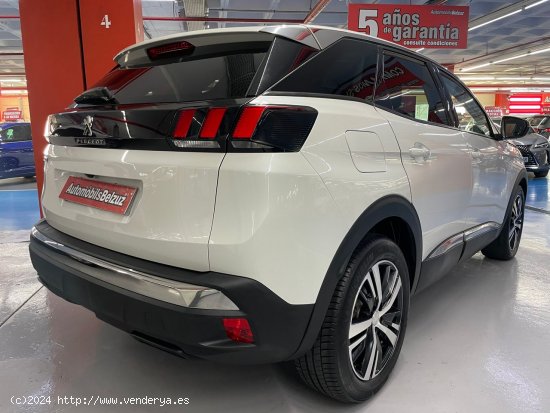 Peugeot 3008 5 AÑOS GARANTÍA - El Prat de Llobregat