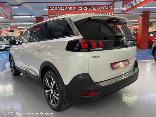 Peugeot 5008 5 AÑOS GARANTÍA - El Prat de Llobregat