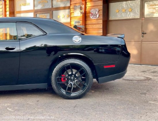 Dodge Challenger 5.7L - Barcelona