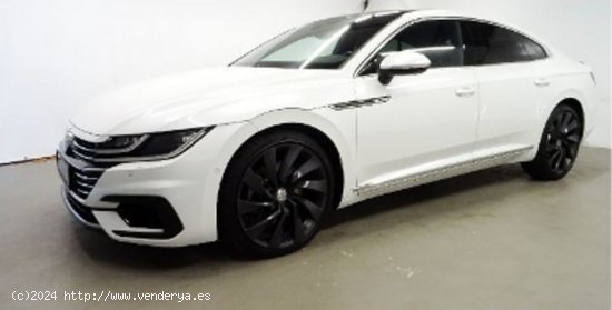 Volkswagen Arteon 2.0 TSI R-LINE 4M DSG - Barcelona