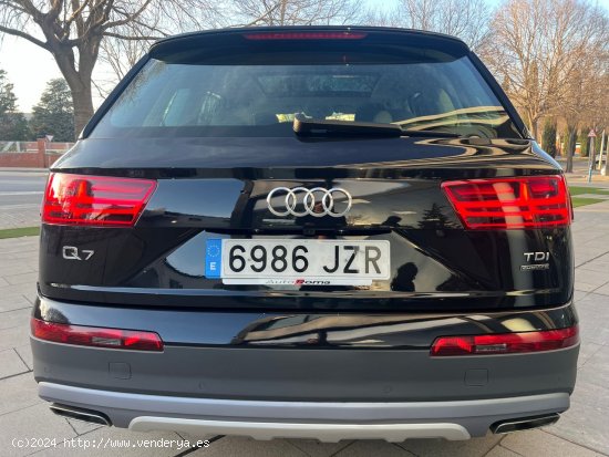 Audi Q7 3.0 TDI 272cv Quattro  Techo panorámico-7 plazas - Sant Cugat del Vallès