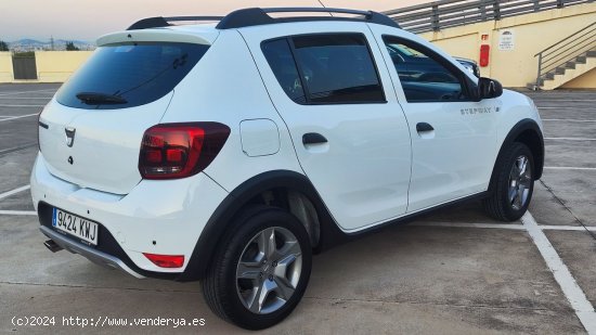 Dacia Sandero Stepway 90 CV - El Prat de Llobregat