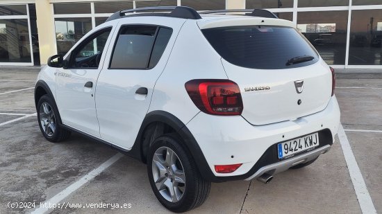 Dacia Sandero Stepway 90 CV - El Prat de Llobregat