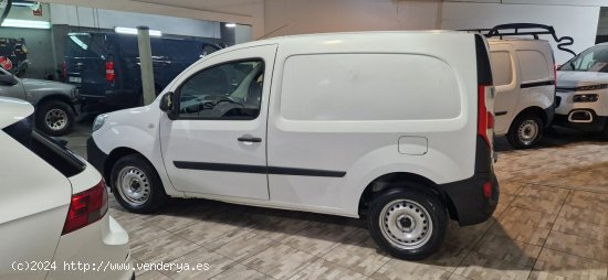 Renault Kangoo Furgón 1.5 DCI 90CV BLUETOOTH-CONTROL DE VELOCIDAD - Mataró