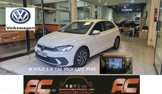 Volkswagen Polo 1.0 TSI 95CV LIFE APPLE CARPLAY-BLUETOOTH-SENSORES  DELANTEROS Y TRASEROS - Mataró