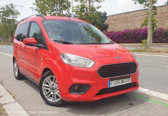 Ford Tourneo Courier 1.5 TDCI TITANIUM 100CV 5P - Barcelona