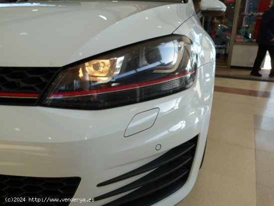 Volkswagen Golf Golf GTI 2.0 TSI BMT 5p. LIBRO DE REVISIONES, KILOMETROS GARANTIZADOS - Montcada i R