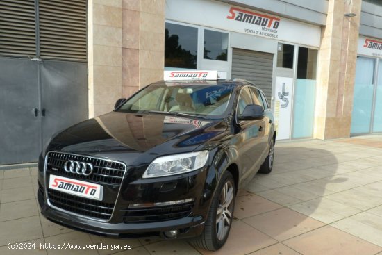  Audi Q7 AUDI Q7 3.0 TDI quattro tiptronic 7 PLAZAS 233CV - Montcada i Reixac 