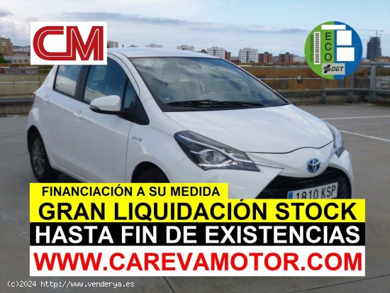  Toyota Yaris 1.5 HIBRID AUT 100CV ACTIVE 5P - Mataró 