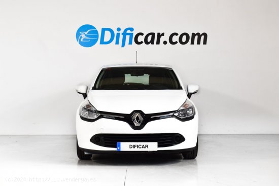 Renault Clio Expression 1.2 75CV - Molins de Rei