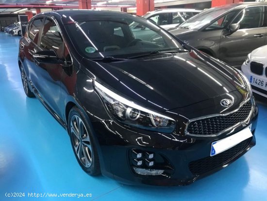 Kia Ceed 1.6 GDI 136cv GT Line - El Prat de Llobregat