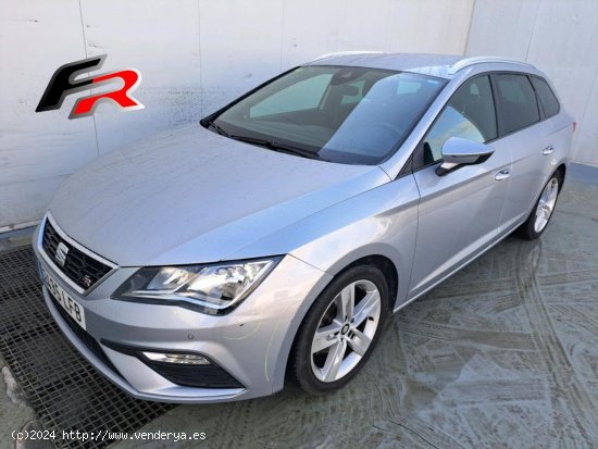  Seat Leon ST 1.5  ECOTSI 150CV S&S   FR  NAVI .. CÁMARAS VISIÓN - Sant Vicenç dels Horts 