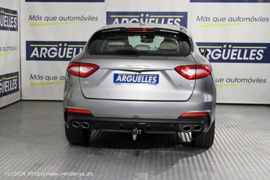 Maserati Levante 3.0 V6 GrandSport 350cv AWD - Madrid