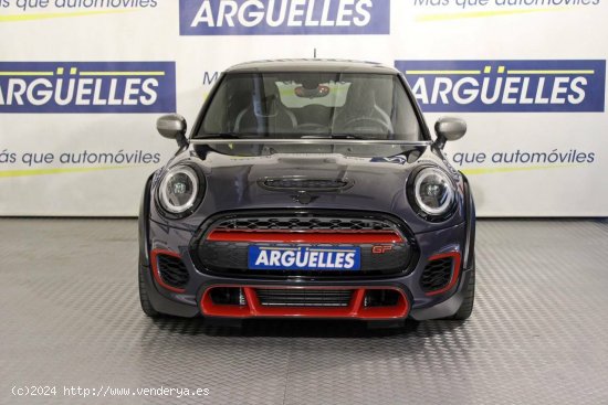 MINI Cooper John  Works GP 306cv AUT - Madrid