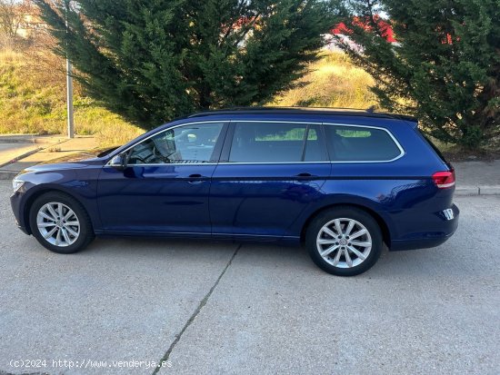 Volkswagen Passat Variant 2.0 TDI - Burgos