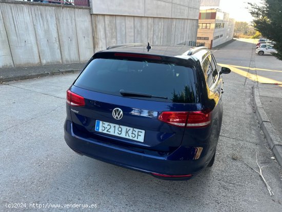 Volkswagen Passat Variant 2.0 TDI - Burgos