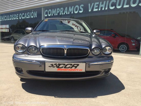 Jaguar X Type 2.2 D EXECUTIVE - Granollers