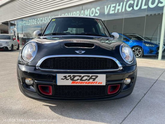 MINI Cooper S KIT JOHN  COOPER - Granollers