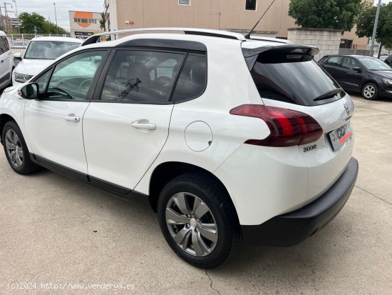 Peugeot 2008 STYLE  5P - Granollers