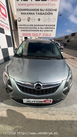 Opel Zafira Tourer    1.6 ctdi ss 130cv - Numancia de la Sagra