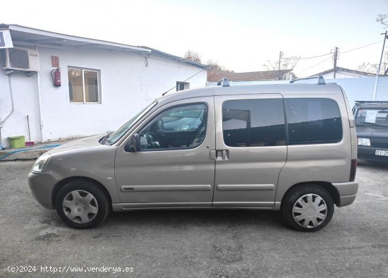 Citroën Berlingo 2.0HDI  SX PLUS 5P - Cornella de Terri