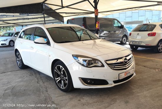 Opel Insignia  SPORT TOURE 2.0CDTI ECO FLEX SS EXCELLENCE - Cornella de Terri