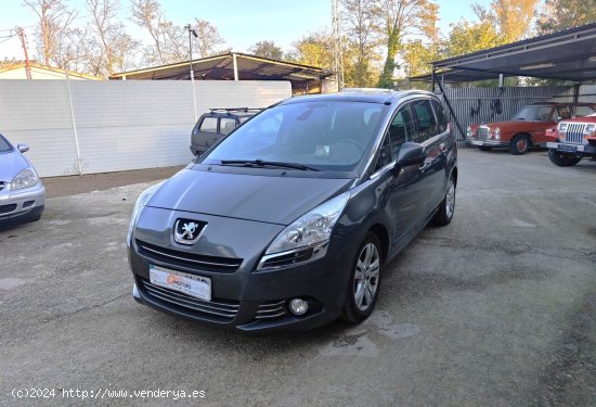  Peugeot E-5008 1.6 HDI FAP ALLURE 110 - Cornella de Terri 