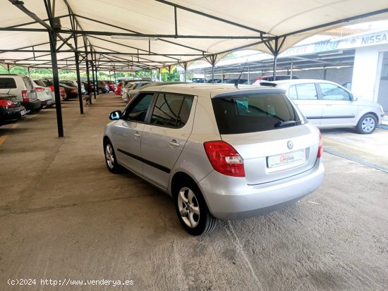 Skoda Fabia 1.2 TSI 85cv AMBITION - Cornella de Terri