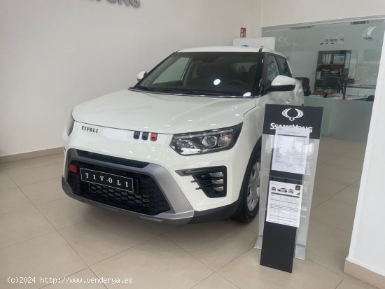  SsangYong Tivoli G15T LP Urban Plus TIVOLI  ETIQUETA 