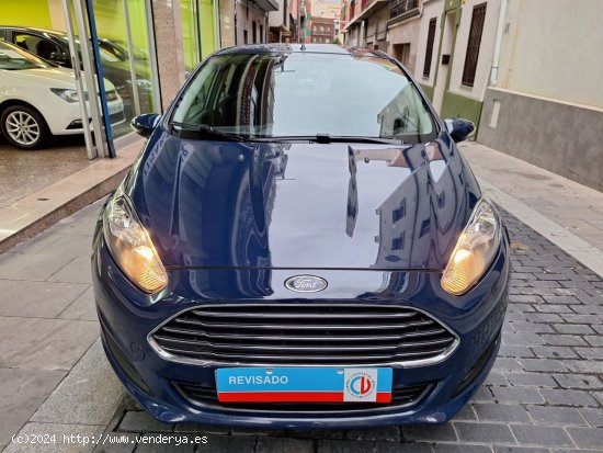 Ford Fiesta 1250 Trend gasolina etiq. medioambiental verde C con 45.000 Km. - Barcelona