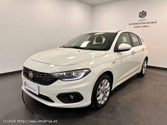  Fiat Tipo 1.4 16v Easy 95 CV gasolina 5p. - Alcalá de Henares 