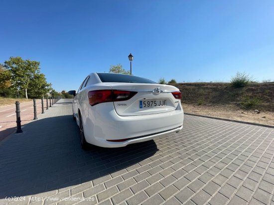 Toyota Avensis 2.0 D-4D Executive - Madrid