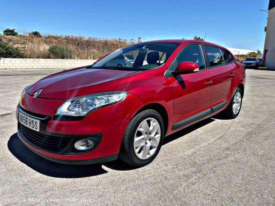 Renault Megane Sport Tourer 1.5 dCi Bussines - Cabanillas del Campo