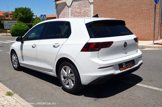 Volkswagen Golf 1.0 eTSI Life DSG 110cv - VILLARES DE LA REINA