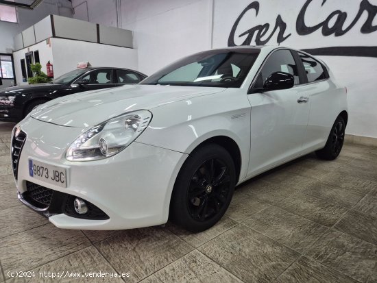 Alfa Romeo Giulietta 1.6JTDM 105CV DISTINCTIVE - Humanes de Madrid