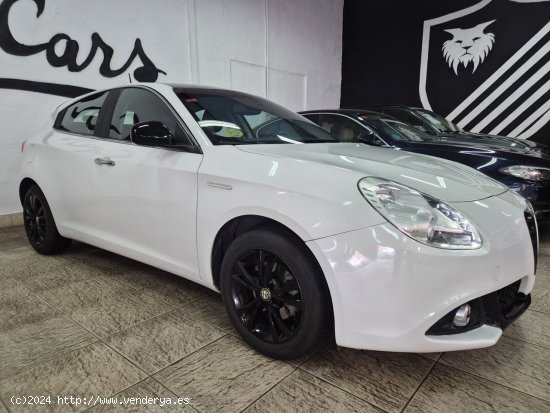 Alfa Romeo Giulietta 1.6JTDM 105CV DISTINCTIVE - Humanes de Madrid