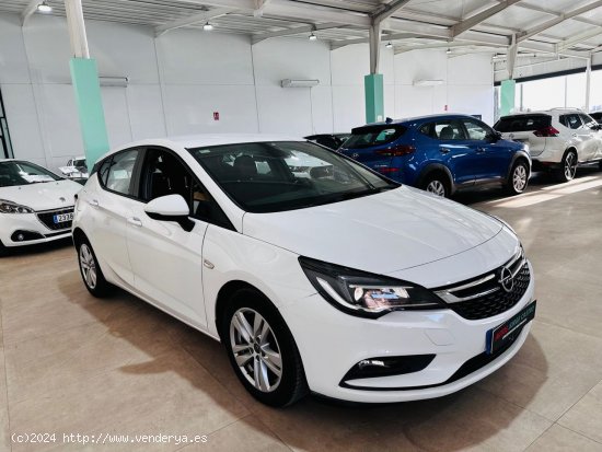 Opel Astra 1.6cdti business 110cv - Utrera