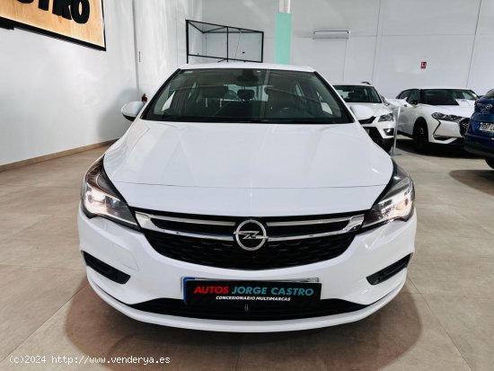 Opel Astra 1.6cdti business 110cv - Utrera