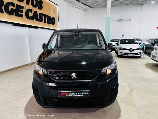 Peugeot Partner 1.6 Premium Standard 600kg Bluehdi 73kw 100CV - Utrera