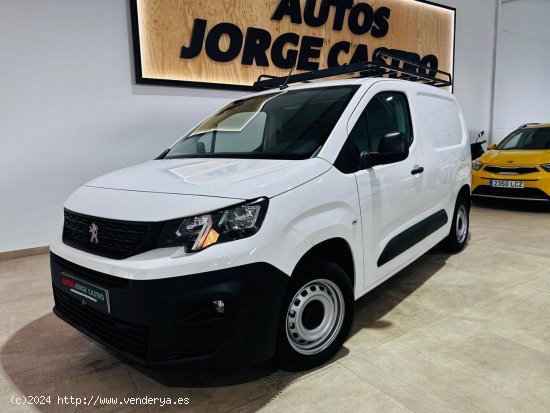 Peugeot Partner 1.6 Pro Standard 600kg Bluehdi 73kw 100CV - Utrera