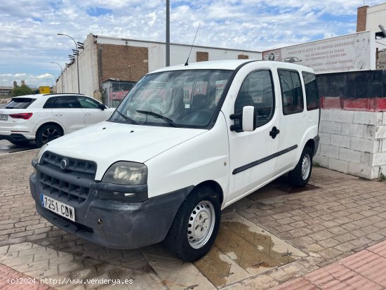 Fiat Doblo 1.9D furgoneta - Málaga