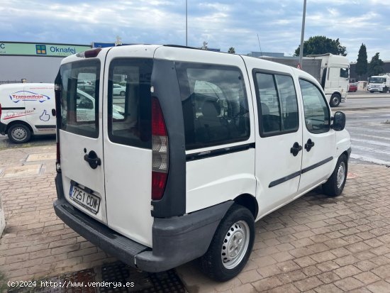 Fiat Doblo 1.9D furgoneta - Málaga