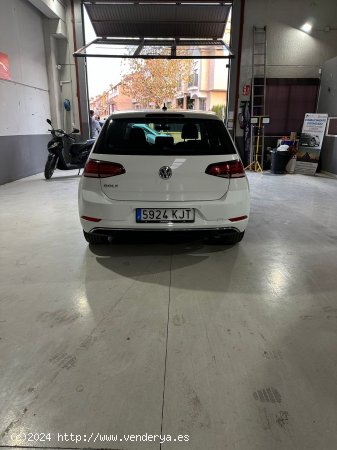 Volkswagen Golf 7.5 2.0 TDI 150CV DSG 2018 - Churriana de la Vega