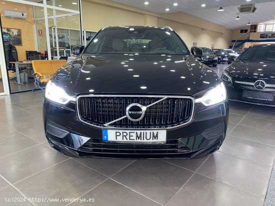 Volvo XC-60 B5 MOMENTUM PRO AWD 235 CV AUTO - Baena