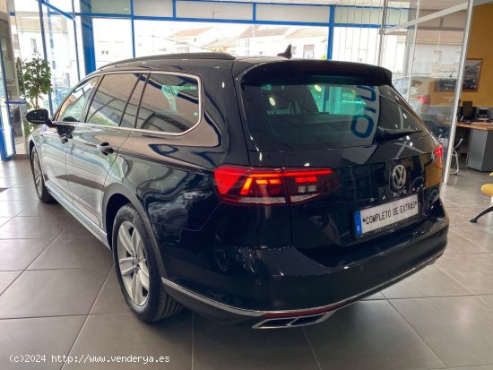 Volkswagen Passat VARIANT 2.0 TDI 190 CV R-LINE DSG 5P - Baena