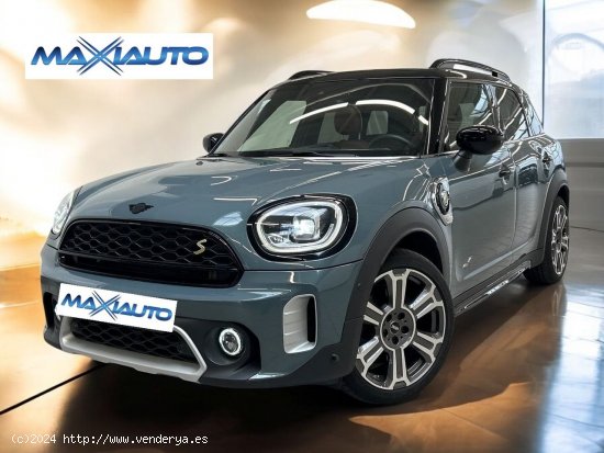  MINI Countryman  COOPER SE  STEPTRONIC 220 CV - Baena 