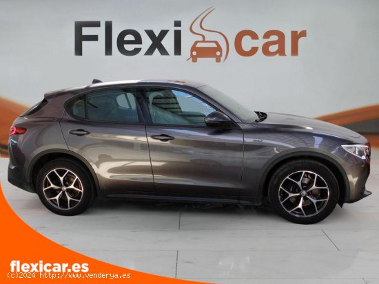 Alfa Romeo Stelvio 2.2 Diésel 140kW (190CV) Sprint RWD - León