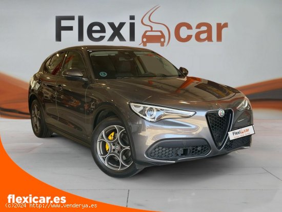 Alfa Romeo Stelvio 2.0 Gasolina 147kW (200CV) Sprint+ Q4 - Sant Just Desvern