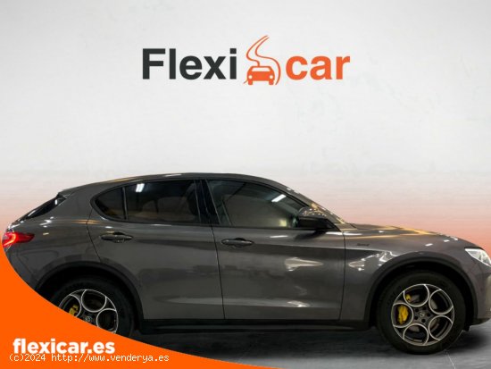 Alfa Romeo Stelvio 2.0 Gasolina 147kW (200CV) Sprint+ Q4 - Sabadell